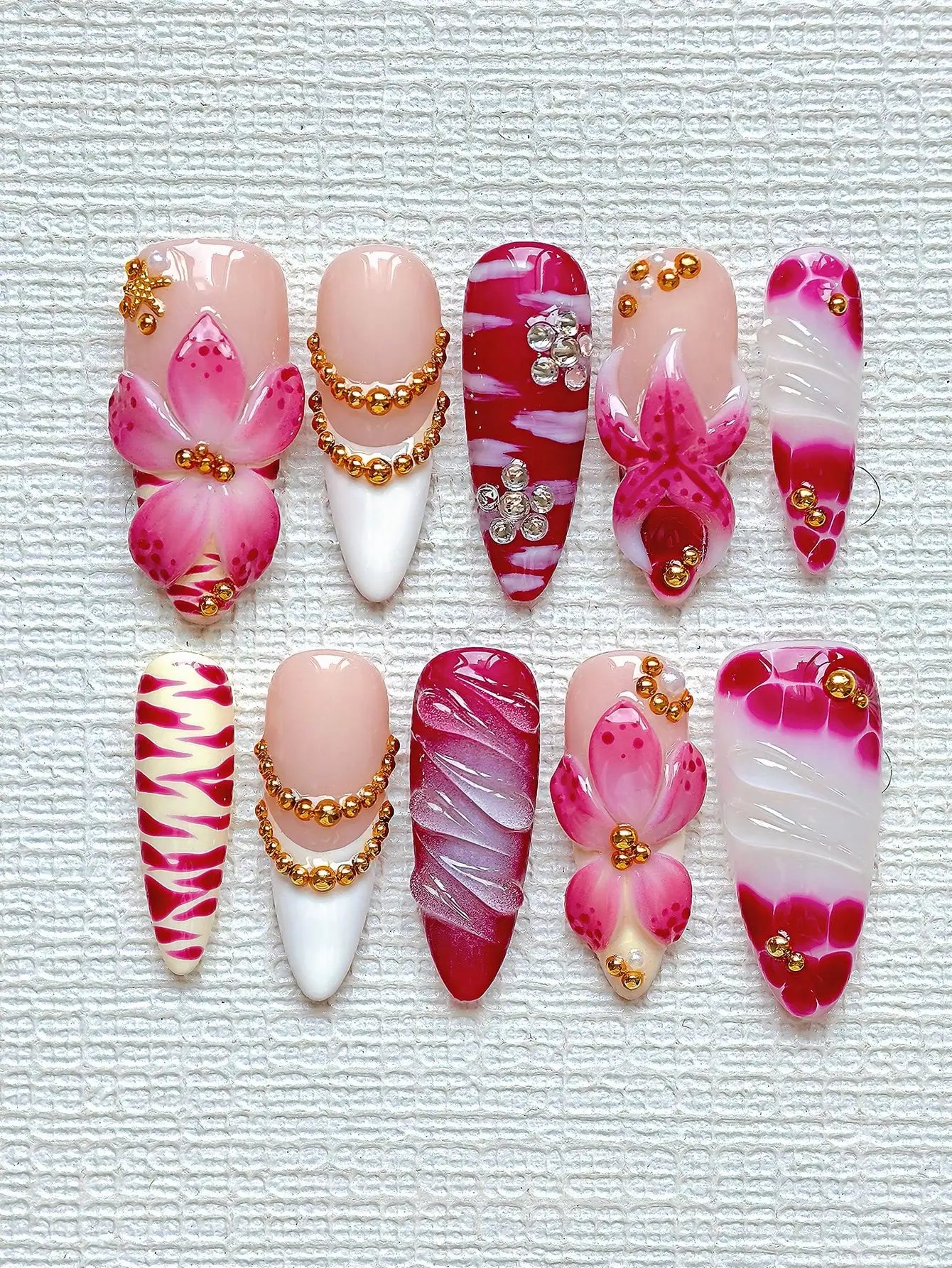 Nail Art Gold - 10pcs Y2K Elegant Almond-Shaped Long Nail