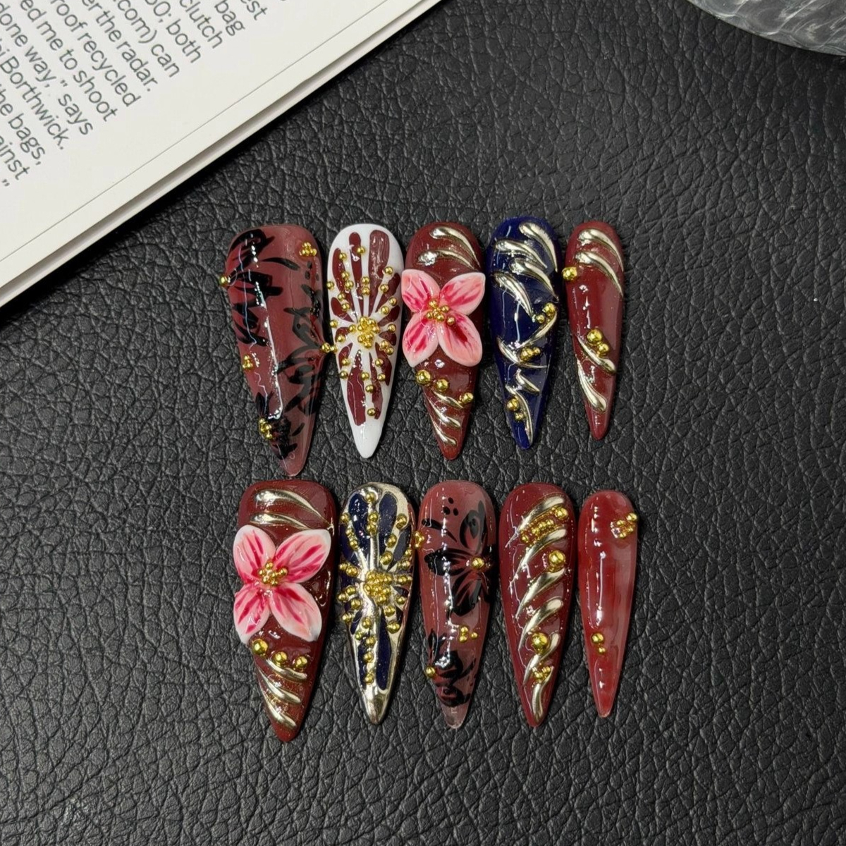Nail Art Gold - 10Pcs Long Stiletto Wine Red Heart