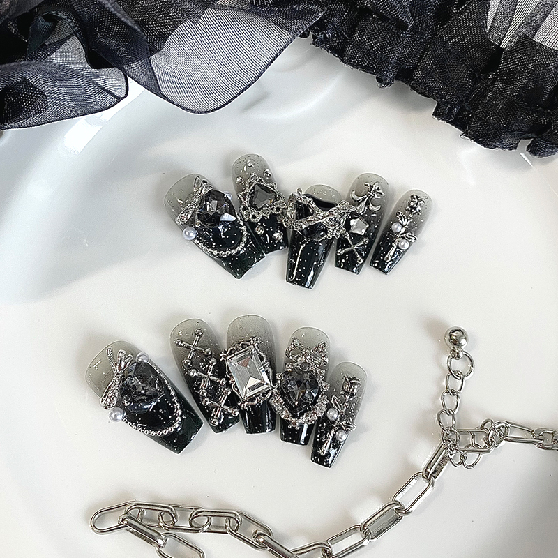 10 pieces of handmade coffin s – Nail Art Gothic recenzja i cena