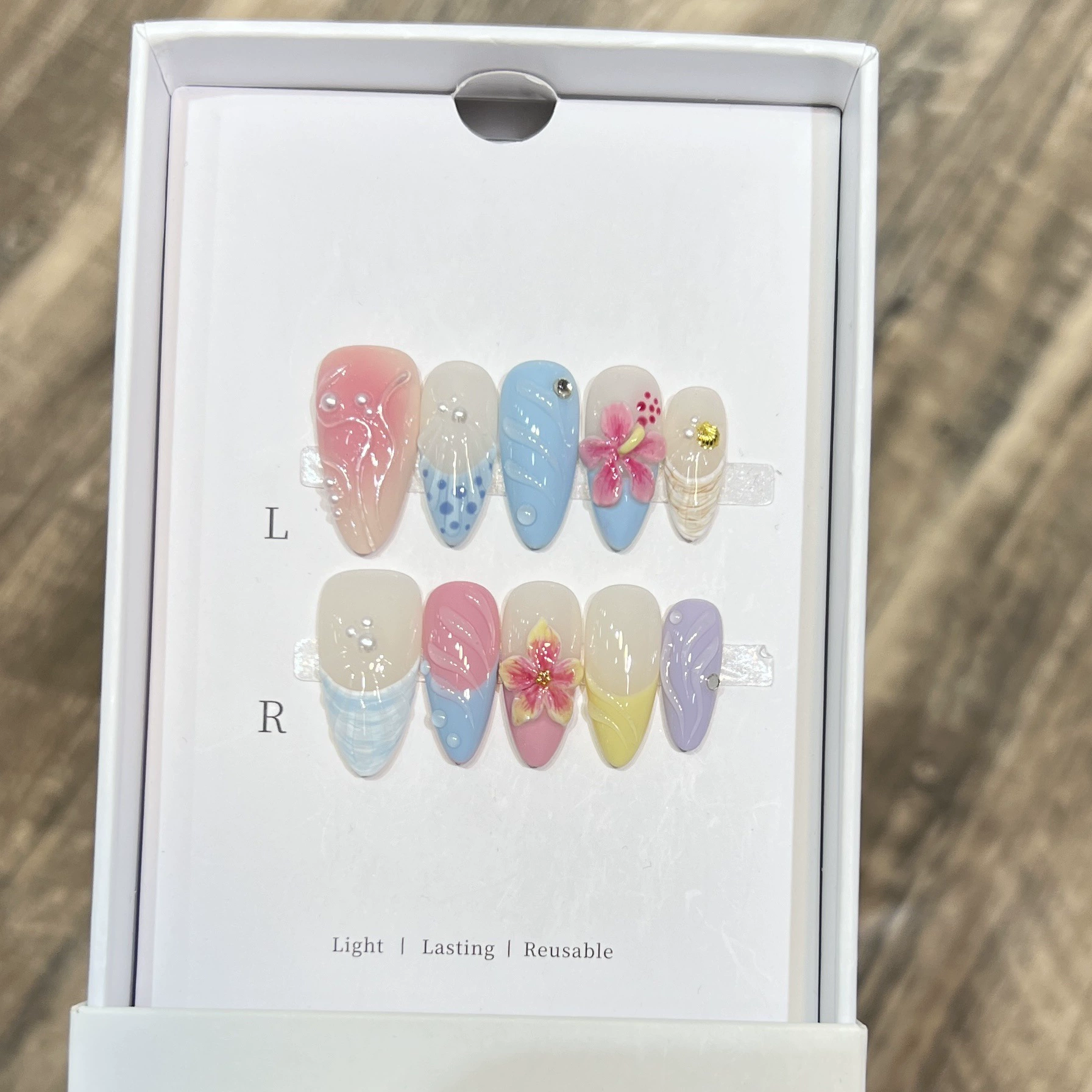 10Pcs Summer Island Style Fake – Nail Art Gold recenzja i cena