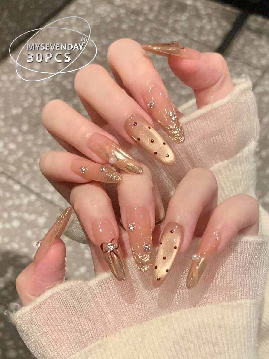 30pcs Teardrop Shaped Rhinesto – Nail Art Gold recenzja i cena