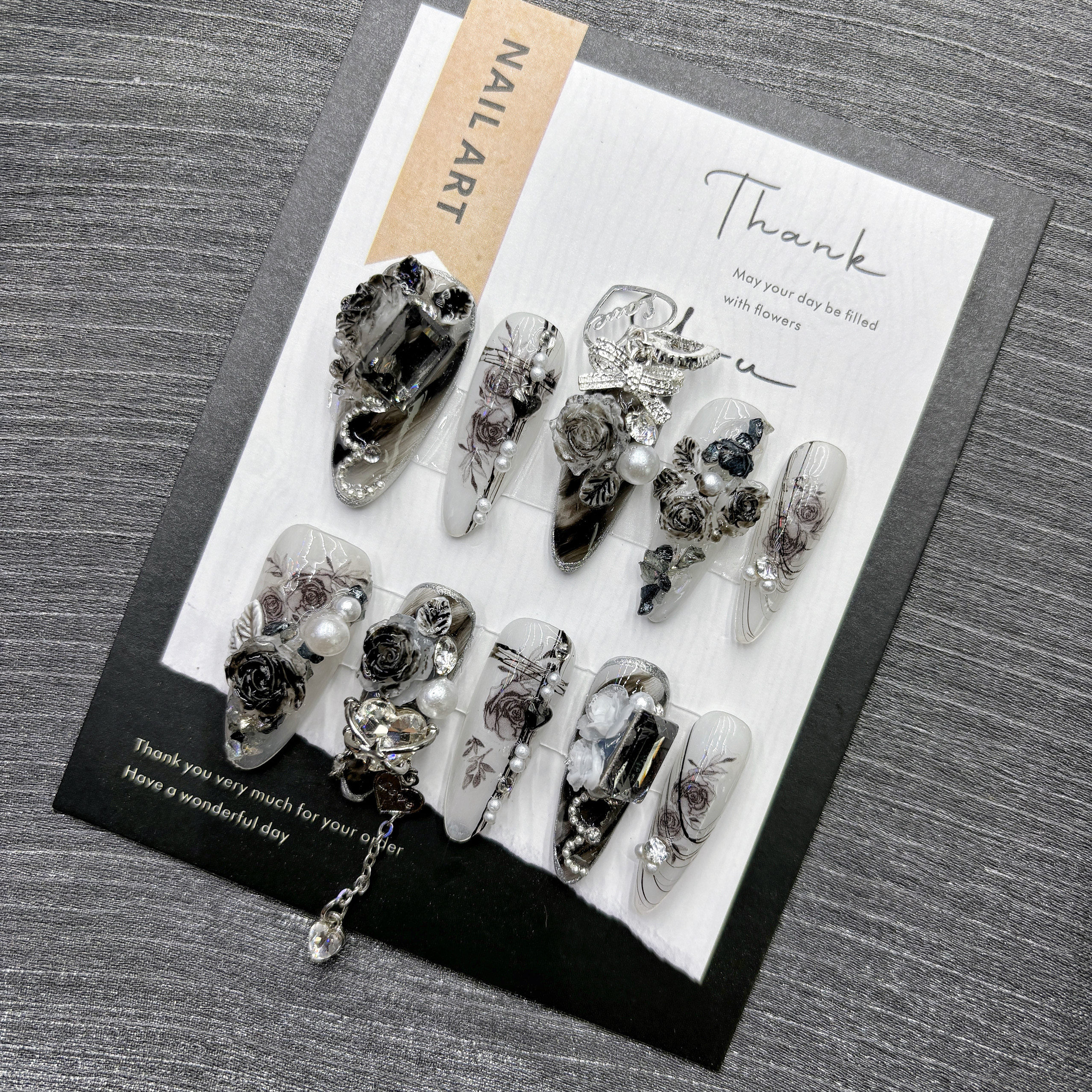 Gothic Black Rose Press On Nai – Nail Art Gothic recenzja i cena